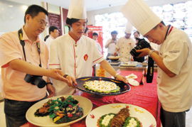 天津和平區(qū)餐飲服務質(zhì)量交流活動 提升廚師隊伍專業(yè)素養(yǎng)